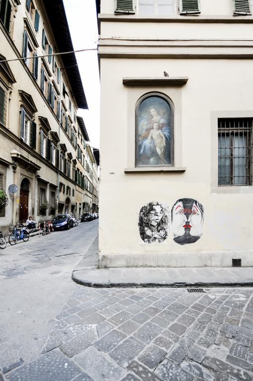 Uffizi Apartment Firenze Szoba fotó